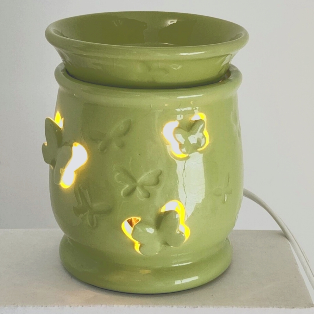 Scentsy Flutterby Full Size Warmer